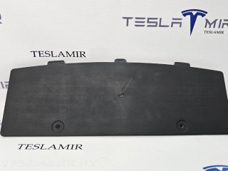 заглушка заднего бампера под крюк Tesla Model 3 1 поколение 2020, 1135412-00, 1460156-00