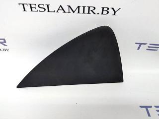 Накладка боковая торпеды правая Tesla Model 3 1 поколение 2023, 1083362-00