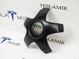 колпачок литого диска Tesla Model S 1 поколение [2-й рестайлинг] 2022, 1420238-00