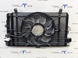 кассета радиаторов Tesla Model 3 1 поколение 2020, 1077084-00-D, 1077084-00, 1077083-00