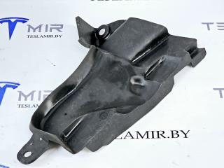 планка под капот Tesla Model 3 1 поколение 2023, 1081695-00