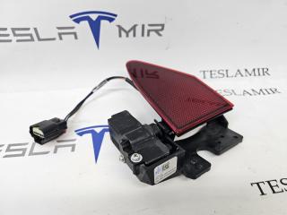Люк порта зарядки с электроприводом в сборе Tesla Model X 1 поколение 2018, 1042766-96, 1038557-00