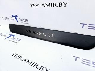 накладка на порог Tesla Model 3 1 поколение 2022, 1504763-00