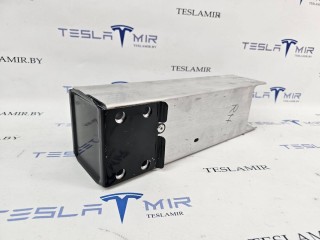 Удлинитель лонжерона (клык) правый Tesla Model Y 1 поколение 2021, 1487462-00