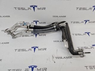 Трубопровод системы кондиционирования (трубки радиатора) Tesla Model S 1 поколение [2-й рестайлинг] 2022, 1588298-00