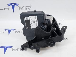 блок ABS Tesla Model Y 1 поколение 2024, 1044745-00, 1103541-00, 1188741-50