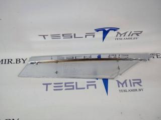 Накладка хром люверса правая нижняя Tesla Model S 1 поколение [рестайлинг] 2019, 1056381-00, 1056377-00