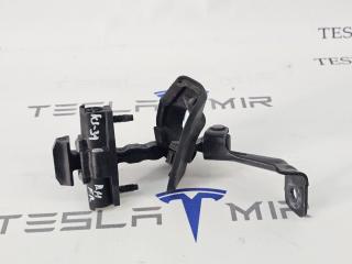 ограничитель открывания двери Tesla Model 3 2 поколение 2024, 1110298-00