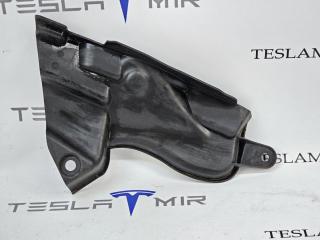 планка под капот Tesla Model 3 1 поколение 2023, 1081694-00