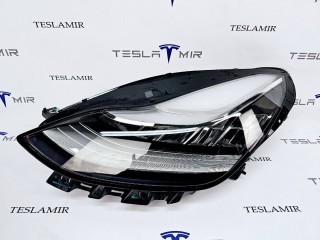 фара левая Tesla Model 3 1 поколение 2020, 1077371-00
