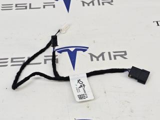 Проводка крышки багажника Tesla Model Y 1 поколение 2021, 1584324-00