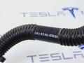 Шланг системы охлаждения заднего мотора Tesla Model 3 1 поколение 2023, 1077595-00 - фото №2