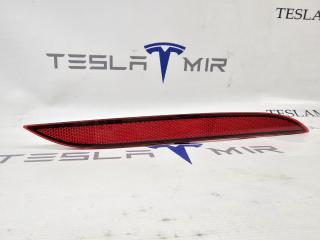 Катафот заднего бампера (отражатель) правый Tesla Model S 1 поколение [2-й рестайлинг] 2022, 1563724-00