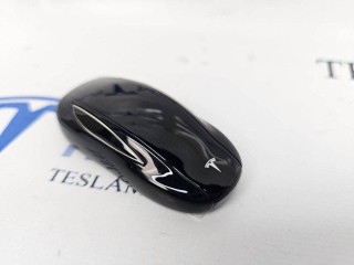 Ключ открытия автомобиля (машинка) Tesla Model X 1 поколение 2018, 1054132-95