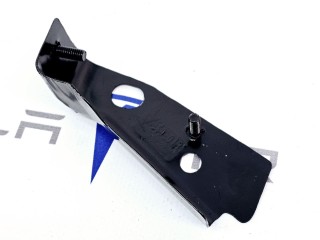 крепление ( кронштейн ) крыла Tesla Model Y 1 поколение 2021, 1487444-S0, 1487444-00