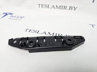 Крепление бампера переднего Tesla Model 3 1 поколение 2022, 1084181-00