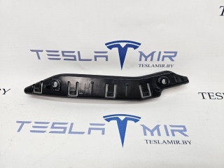 Крепление бампера переднего Tesla Model Y 1 поколение 2021, 1493770-00