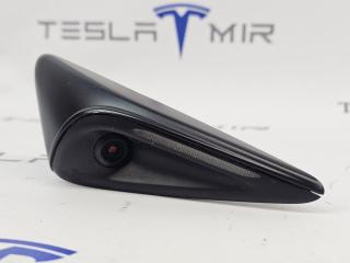 Повторитель поворота (камера крыла АП2.0/2.5/3.0/4.0) левый Tesla Model 3 2 поколение 2024, 1637041-00, 1637041-0L, 1820734-00