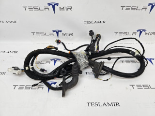 Электропроводка двери передняя левая Tesla Model Y 1 поколение 2021, 1489044-00