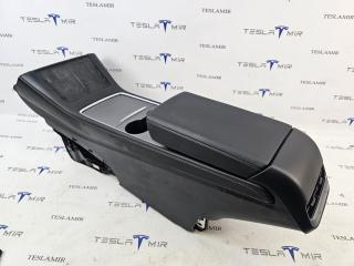консоль салона Tesla Model Y 1 поколение 2024, 1111072-00, 1861594-00, 1755100-00, 1755515-00, 1880003-00