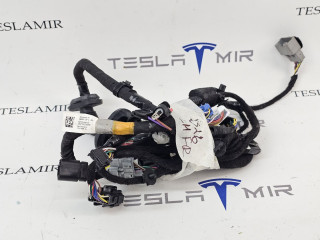 Электропроводка двери передняя левая Tesla Model S 1 поколение [2-й рестайлинг] 2022, 2486397-00
