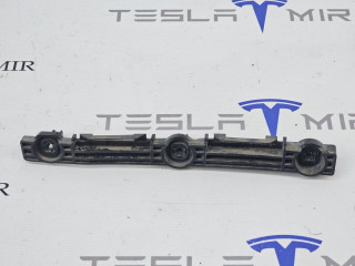 Кронштейн порога Tesla Model S 1 поколение [2-й рестайлинг] 2022, 1567142-00