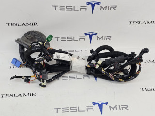 Электропроводка двери передняя левая Tesla Model Y 1 поколение 2022, 1489044-00