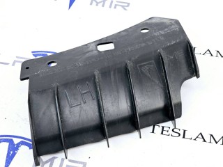 Крепление бампера переднего Tesla Model 3 1 поколение 2020, 1084169-00