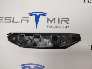 Крепление бампера переднего Tesla Model 3 1 поколение 2023, 1084181-00