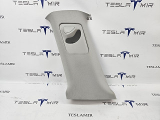 Накладка стойки B внутренняя Tesla Model Y 1 поколение 2021, 1494606-00