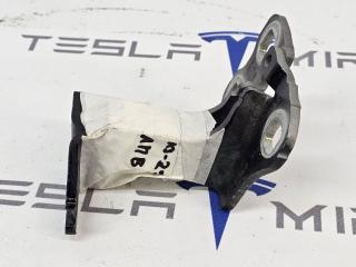 петля двери Tesla Model 3 2 поколение 2023, 1101035-00