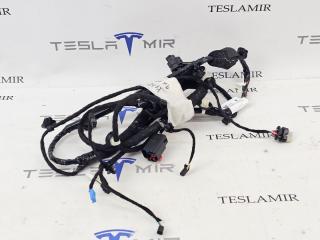 Электропроводка двери задняя правая Tesla Model Y 1 поколение 2024, 1489054-00