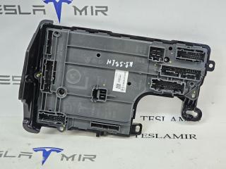 Блок управления BCM (бортовой сети) (Body Control Module) Боди Tesla Model 3 2 поколение 2025, 1834632-10