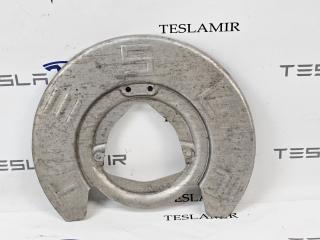 защитный кожух тормозного механизма Tesla Model 3 1 поколение 2023, 1044661-00