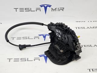 замок двери задней левой Tesla Model Y 1 поколение 2025, 1738948-00