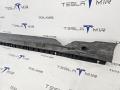накладка на порог Tesla Model Y 1 поколение 2024, 1497745-00, 1625379-00, 1625353-00 - фото №3