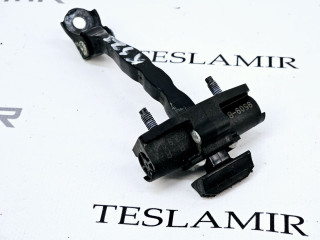 ограничитель открывания двери задней Tesla Model 3 1 поколение 2022, 1089509-00