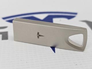 USB Flash Tesla Model Y 1 поколение 2025