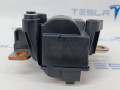 контактор высоковольтной батареи Tesla Model 3 1 поколение 2019, 1089334-02, 1089334-01, 1500620-01, 1496221-01 - фото №2