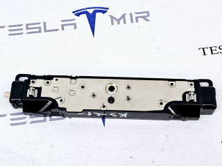 Антенна WI-FI Tesla Model 3 1 поколение 2022, 1585601-00
