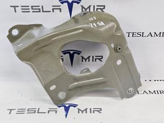 крепление ( кронштейн ) крыла Tesla Model Y 1 поколение 2025, 2032467-S0, 2032469-00