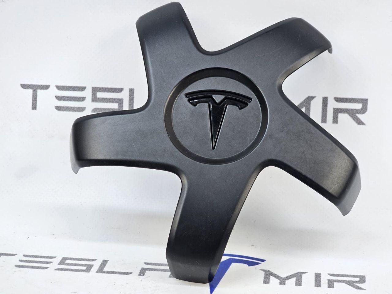 колпачок литого диска Tesla Model 3 2 поколение 2024, 1344256-00 - фото №1