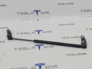 Амортизатор (упор) капота Tesla Model S 1 поколение [рестайлинг] 2018, 1062634-00