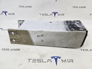 Удлинитель лонжерона (клык) правый Tesla Model Y 1 поколение 2024, 1487462-00