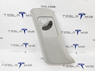 Накладка стойки B внутренняя Tesla Model 3 1 поколение 2022, 1086245-01