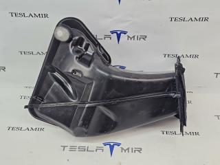 воздухозаборник Tesla Model Y 1 поколение 2025, 1499137-00