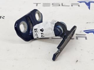 петля двери Tesla Model 3 2 поколение 2025, 1773633-01