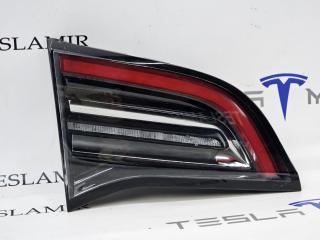 фонарь крышки багажника левый Tesla Model Y 1 поколение 2024, 1502088-00, 1077401-00, 1502088-96