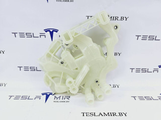 Тепловой насос Tesla Model Y 1 поколение 2021, 1547595-00, 1613703-00, 1613703-00-B