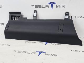 подушка безопасности коленная Tesla Model 3 2 поколение 2025, 1077825-00, 1774462-00